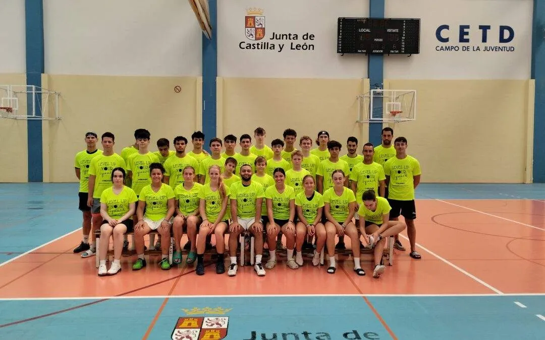 Campus de Squash para Júniors Palencia en Verano – Opción 3